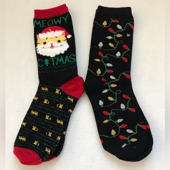 NWOT - Unisex Novelty Christmas Socks - 2 pairs - Picture 2 of 4